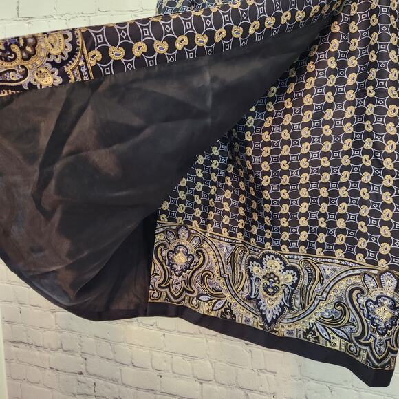 NWT Casual Corner Navy Geometric 100% Silk Navy Paisley Wrap Skirt Women's 12 - Picture 8 of 9